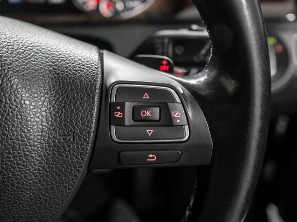 Volkswagen Passat B7 с пробегом 2012 года, цена 1 295 000 рублей, 139520 км, универсал, Автокод Объявления