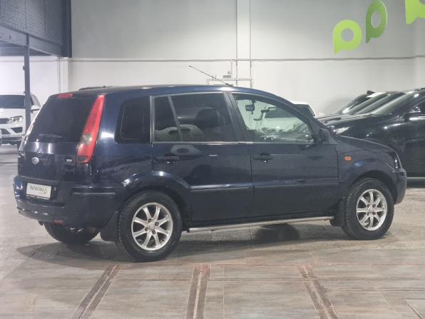 Ford Fusion I Рестайлинг с пробегом 2005 года, цена 348 000 рублей, 162091 км, хэтчбек, Автокод Объявления