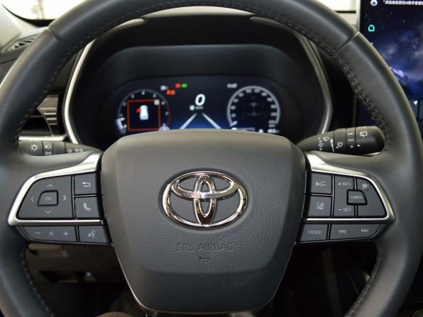 Toyota Highlander IV (XU70) с пробегом 2025 года, цена 5 555 000 рублей, 50 км, внедорожник, Автокод Объявления