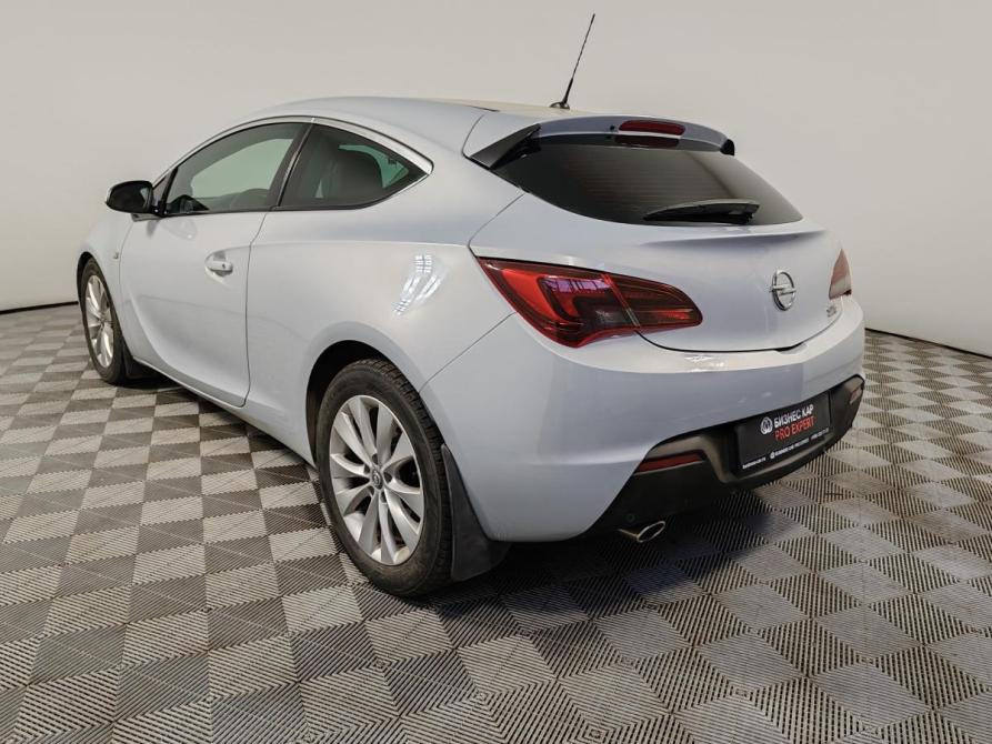Opel Astra J Рестайлинг Москва  - изображение 7
