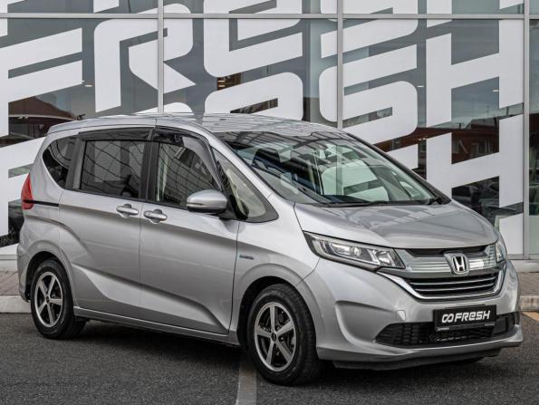 Honda Freed II с пробегом 2017 года, цена 1 360 000 рублей, 194487 км, компактвэн, Автокод Объявления