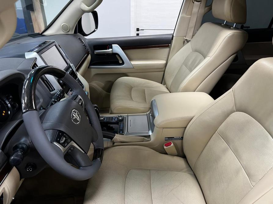 Toyota Land Cruiser 200 Series Рестайлинг 2 Казань  - изображение 21