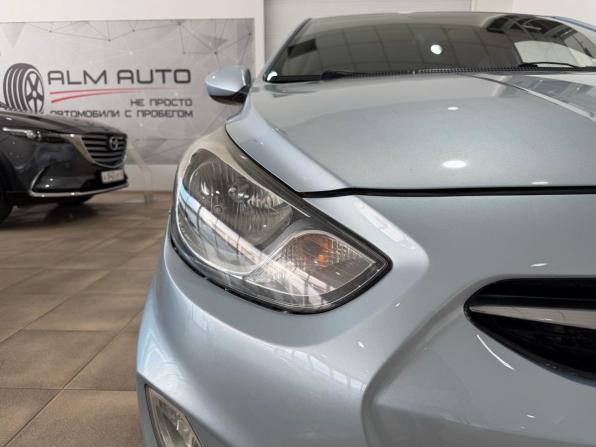 Hyundai Solaris I с пробегом 2012 года, цена 850 000 рублей, 205000 км, седан, Автокод Объявления