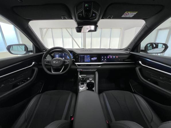 Geely Monjaro I с пробегом 2024 года, цена 3 650 000 рублей, 15310 км, внедорожник, Автокод Объявления