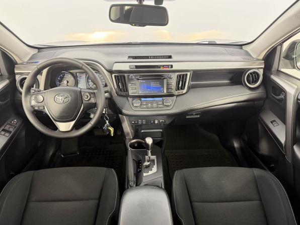 Toyota RAV4 IV (XA40) Рестайлинг с пробегом 2016 года, цена 2 070 000 рублей, 182000 км, внедорожник, Автокод Объявления