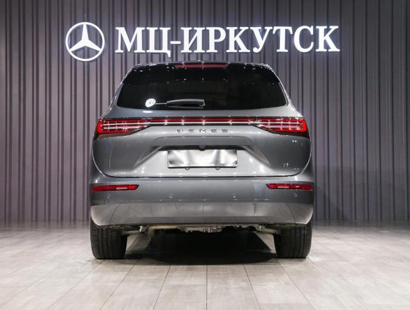 Seres M7 с пробегом 2024 года, цена 4 790 000 рублей, 11210 км, внедорожник, Автокод Объявления