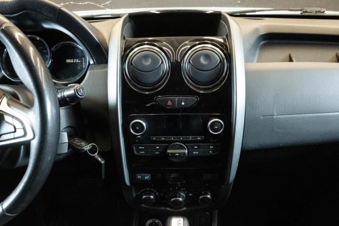 Renault Duster I Рестайлинг с пробегом 2019 года, цена 1 249 000 рублей, 186633 км, внедорожник, Автокод Объявления