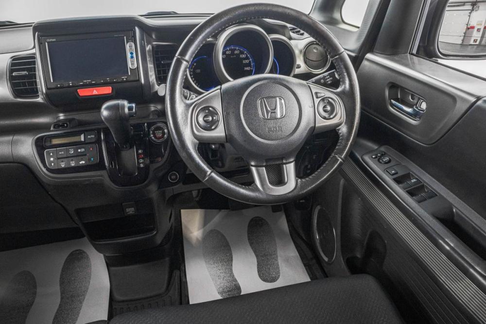 Honda N-BOX Slash I Барнаул  - изображение 18