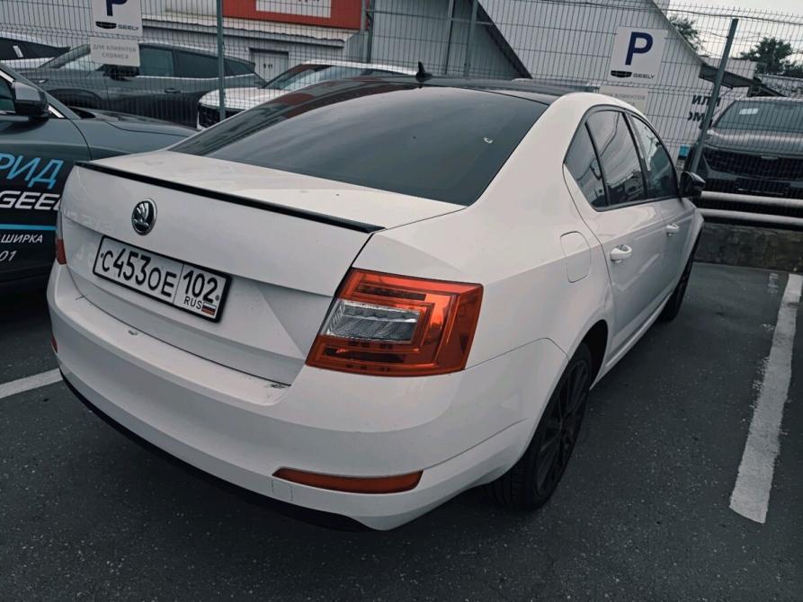 Skoda Octavia III (A7) Москва  - изображение 2