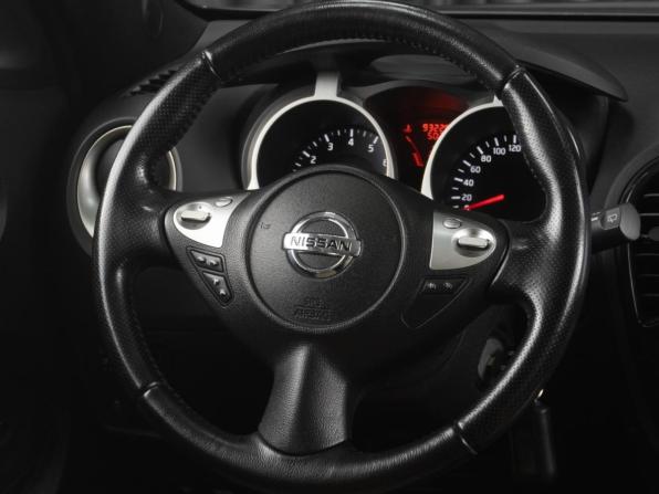 Nissan Juke I с пробегом 2012 года, цена 1 219 000 рублей, 93229 км, внедорожник, Автокод Объявления