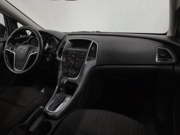 Opel Astra J Рестайлинг с пробегом 2014 года, цена 800 000 рублей, 143552 км, хэтчбек, Автокод Объявления