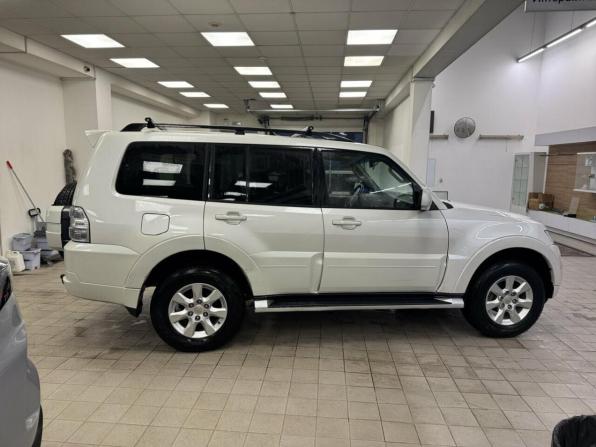 Mitsubishi Pajero IV Рестайлинг 1 с пробегом 2014 года, цена 2 750 000 рублей, 65114 км, внедорожник, Автокод Объявления