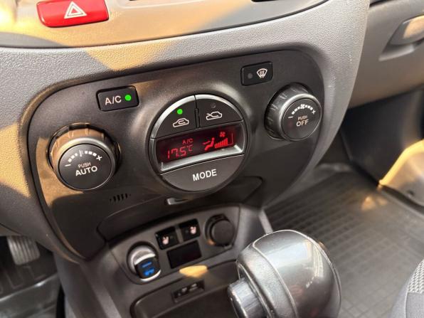 Kia Rio II Рестайлинг с пробегом 2011 года, цена 529 000 рублей, 304126 км, хэтчбек, Автокод Объявления