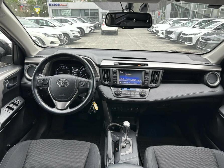 Toyota RAV4 IV (XA40) Рестайлинг Мурманск  - изображение 9