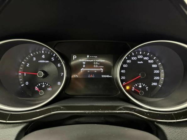 Kia Ceed III Рестайлинг с пробегом 2022 года, цена 2 286 146 рублей, 90454 км, универсал, Автокод Объявления