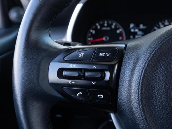 Kia Rio IV Рестайлинг с пробегом 2021 года, цена 1 849 000 рублей, 60299 км, седан, Автокод Объявления