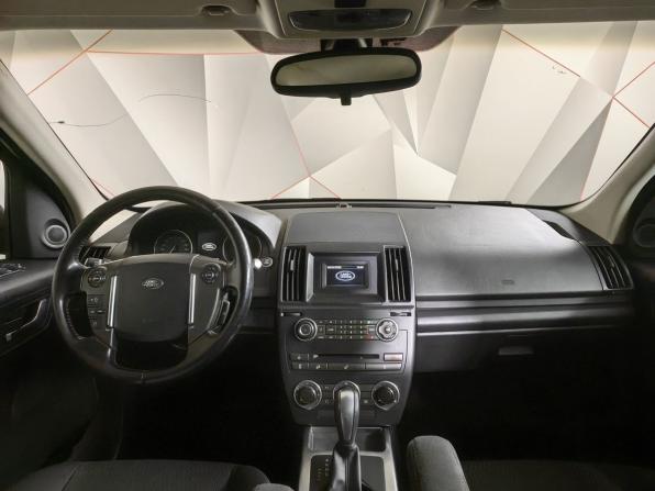 Land Rover Freelander II Рестайлинг 2 с пробегом 2013 года, цена 1 359 000 рублей, 283309 км, внедорожник, Автокод Объявления