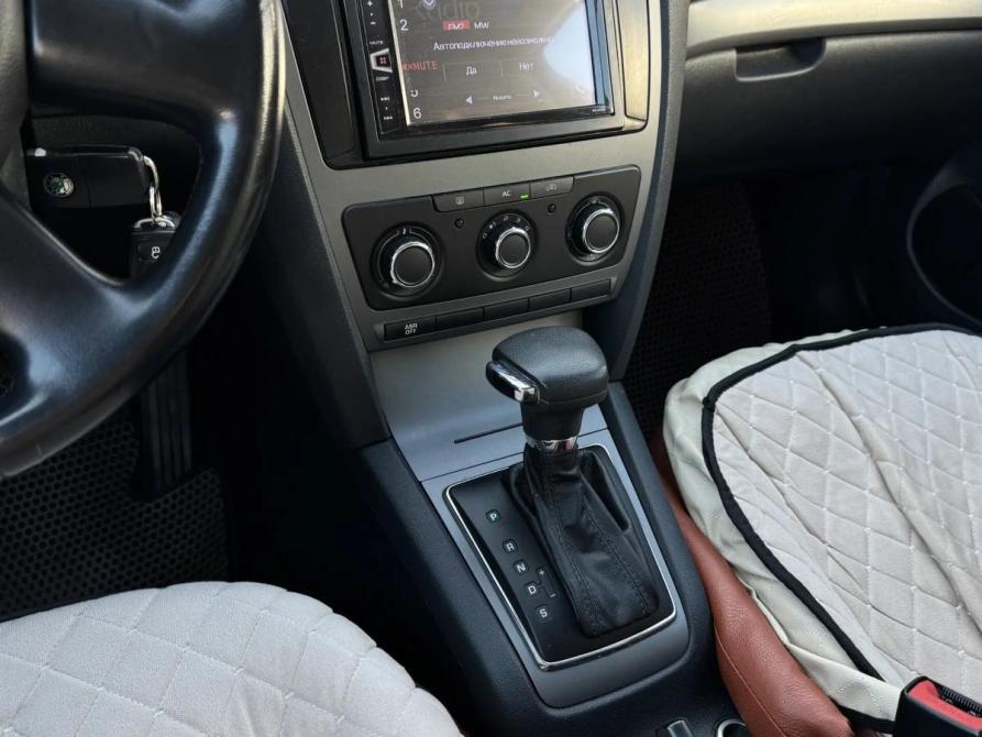 Skoda Octavia II (A5) Рестайлинг Набережные Челны  - изображение 14