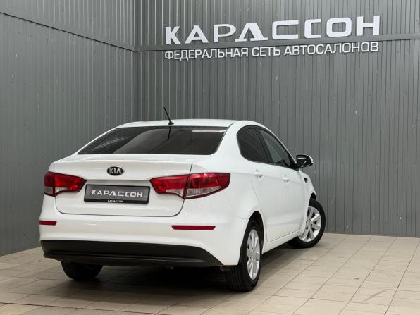 Kia Rio III Рестайлинг с пробегом 2016 года, цена 990 000 рублей, 195330 км, седан, Автокод Объявления