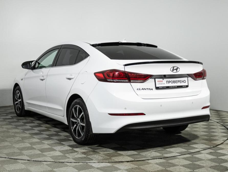 Hyundai Elantra VI (AD) Санкт-Петербург  - изображение 7