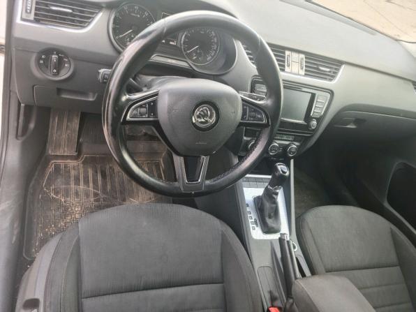 Skoda Octavia III (A7) с пробегом 2015 года, цена 1 299 000 рублей, 240000 км, лифтбек, Автокод Объявления