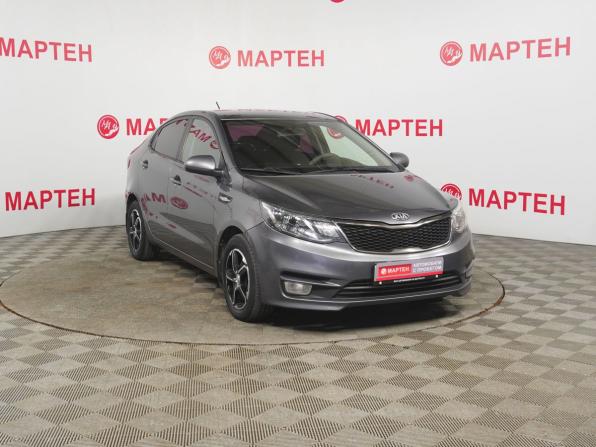 Kia Rio III Рестайлинг с пробегом 2017 года, цена 1 079 000 рублей, 137375 км, седан, Автокод Объявления