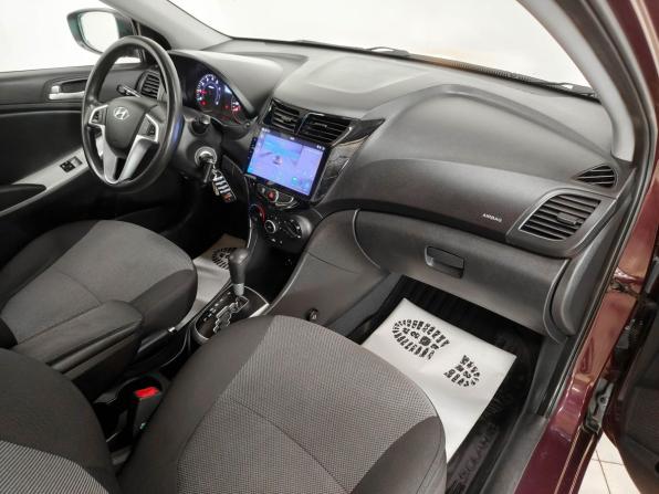 Hyundai Solaris I с пробегом 2012 года, цена 795 300 рублей, 141431 км, седан, Автокод Объявления