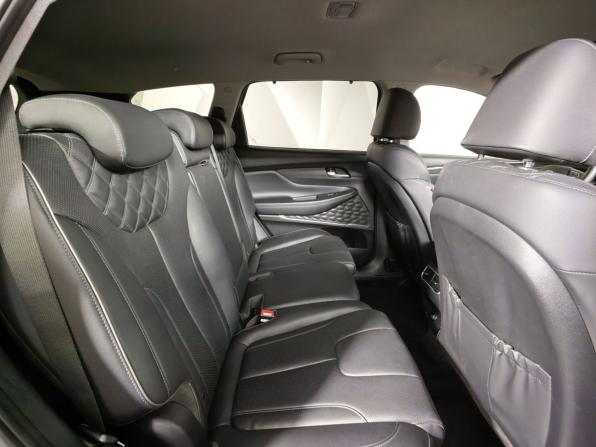Hyundai Santa Fe IV Рестайлинг с пробегом 2023 года, цена 3 690 000 рублей, 77609 км, внедорожник, Автокод Объявления