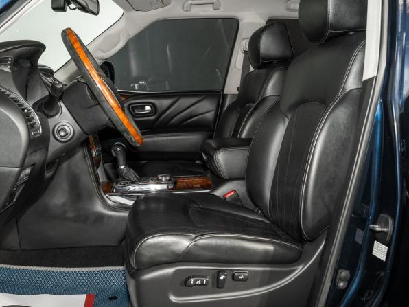 Infiniti QX80 I Рестайлинг с пробегом 2015 года, цена 3 200 000 рублей, 210000 км, внедорожник, Автокод Объявления