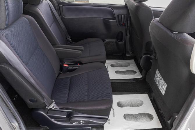 Toyota Noah III (R80) с пробегом 2015 года, цена 1 899 000 рублей, 126000 км, минивэн, Автокод Объявления