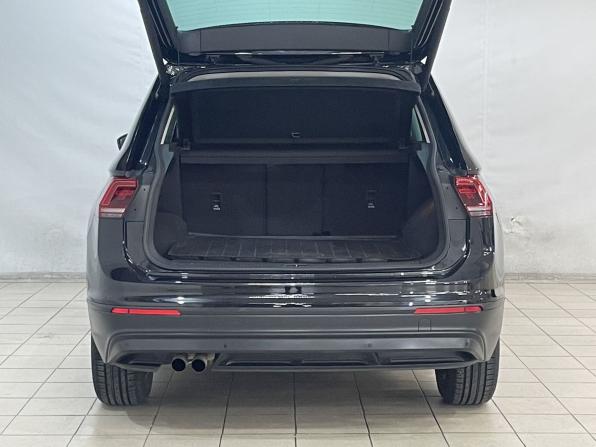Volkswagen Tiguan II с пробегом 2018 года, цена 2 250 000 рублей, 125994 км, внедорожник, Автокод Объявления