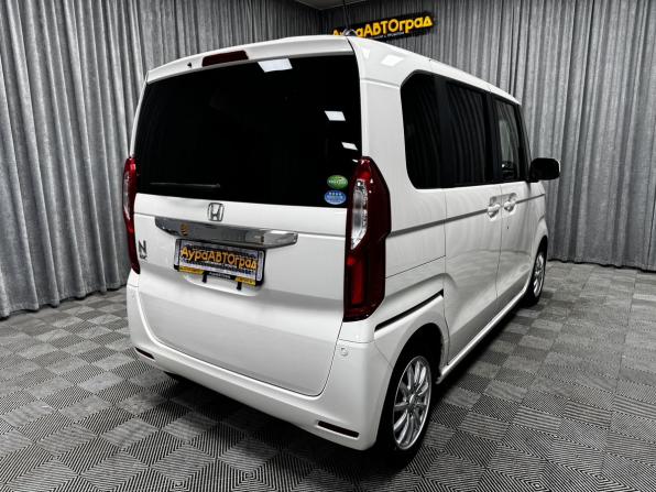 Honda N-BOX II с пробегом 2018 года, цена 900 000 рублей, 112217 км, микровэн, Автокод Объявления