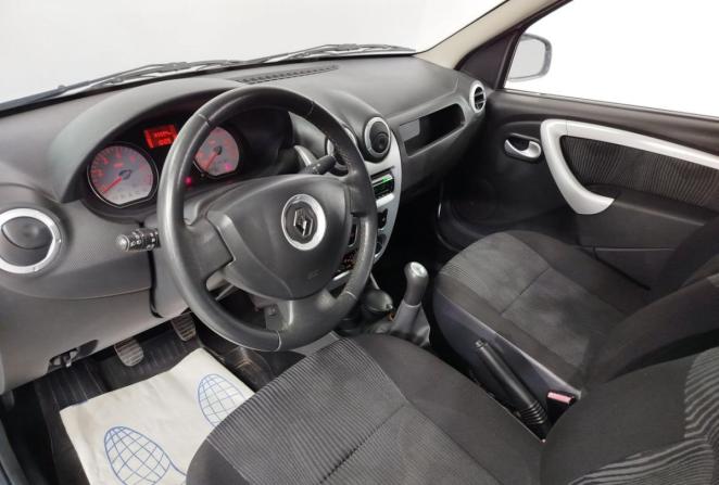 Renault Logan I Рестайлинг с пробегом 2010 года, цена 700 000 рублей, 65094 км, седан, Автокод Объявления