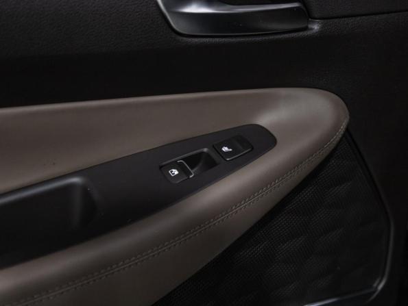 Hyundai Santa Fe IV Рестайлинг с пробегом 2021 года, цена 3 069 700 рублей, 123124 км, внедорожник, Автокод Объявления