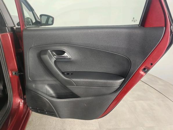 Volkswagen Polo V с пробегом 2011 года, цена 599 000 рублей, 103158 км, седан, Автокод Объявления