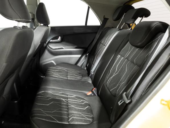 Kia Picanto II Рестайлинг с пробегом 2015 года, цена 1 199 700 рублей, 76415 км, хэтчбек, Автокод Объявления
