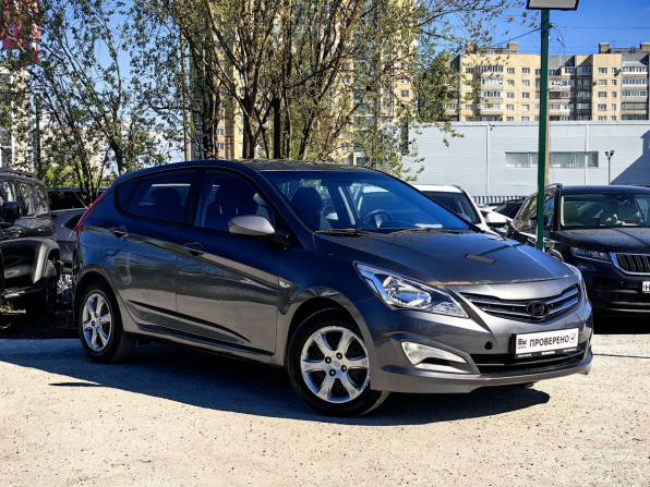 Hyundai Solaris I Рестайлинг с пробегом 2015 года, цена 649 000 рублей, 122434 км, хэтчбек, Автокод Объявления