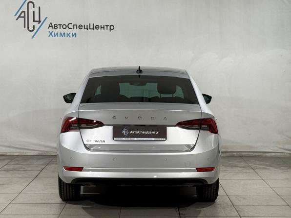 Skoda Octavia IV (A8) с пробегом 2021 года, цена 2 069 800 рублей, 81000 км, лифтбек, Автокод Объявления
