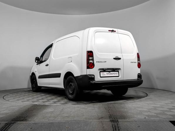 Peugeot Partner II Рестайлинг 2 с пробегом 2017 года, цена 1 550 000 рублей, 57717 км, фургон, Автокод Объявления