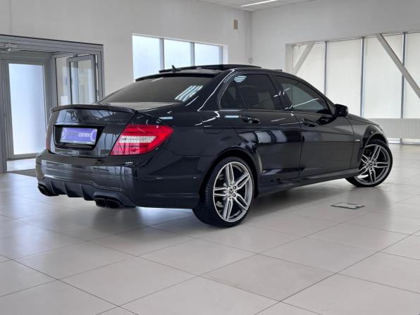 Mercedes-Benz C-Класс III (W204) Рестайлинг с пробегом 2012 года, цена 1 360 000 рублей, 212864 км, седан, Автокод Объявления