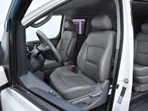 Hyundai Grand Starex I с пробегом 2014 года, цена 1 699 000 рублей, 105000 км, минивэн, Автокод Объявления