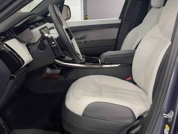 Land Rover Range Rover Sport III с пробегом 2022 года, цена 14 500 000 рублей, 170 км, внедорожник, Автокод Объявления