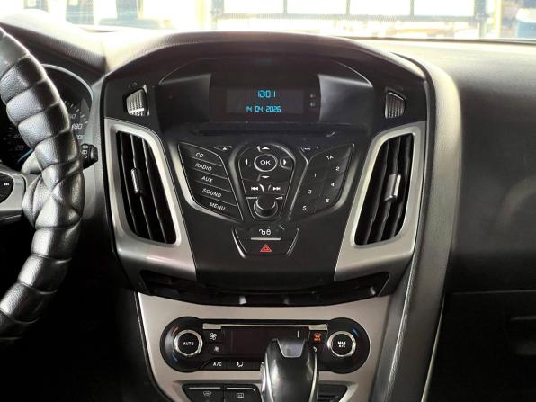 Ford Focus III с пробегом 2013 года, цена 910 000 рублей, 158140 км, хэтчбек, Автокод Объявления