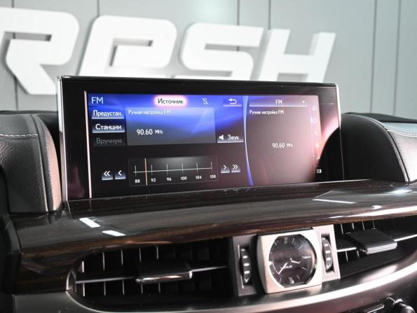 Lexus LX III Рестайлинг 2 с пробегом 2018 года, цена 9 799 000 рублей, 62769 км, внедорожник, Автокод Объявления