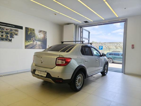 Renault Logan II Рестайлинг с пробегом 2020 года, цена 980 000 рублей, 120000 км, седан, Автокод Объявления