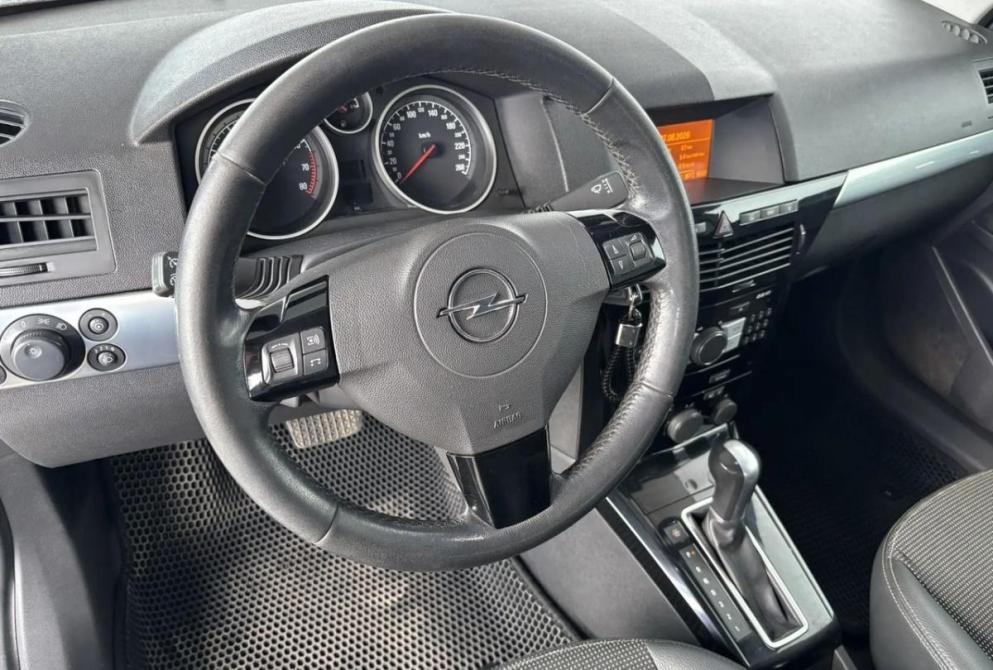 Opel Astra H Рестайлинг Киров  - изображение 19