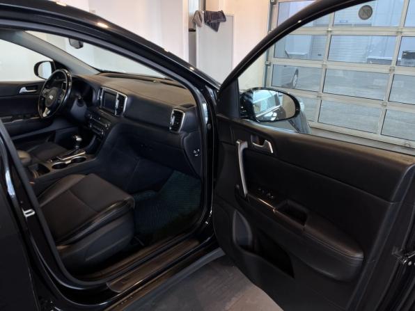 Kia Sportage IV с пробегом 2018 года, цена 2 392 000 рублей, 100805 км, внедорожник, Автокод Объявления