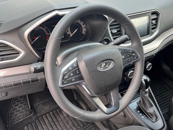 Lada (ВАЗ) Vesta I Рестайлинг (NG) с пробегом 2024 года, цена 1 250 000 рублей, 35310 км, седан, Автокод Объявления