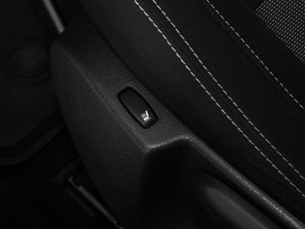 Renault Logan II Рестайлинг с пробегом 2022 года, цена 1 294 000 рублей, 62495 км, седан, Автокод Объявления