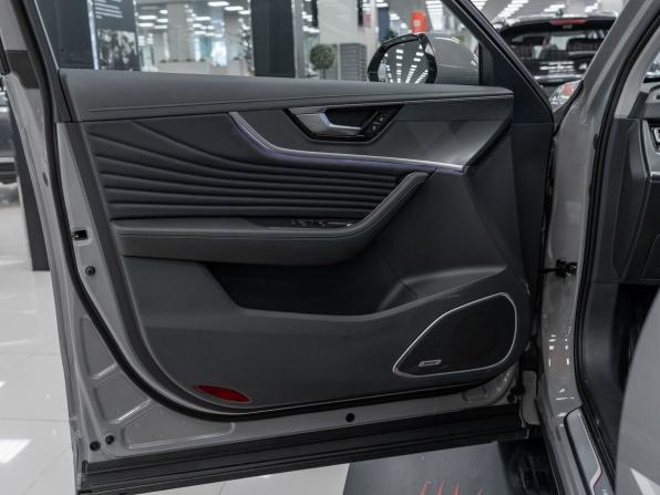 Hongqi HS5 I Рестайлинг с пробегом 2024 года, цена 4 000 000 рублей, 73 км, внедорожник, Автокод Объявления